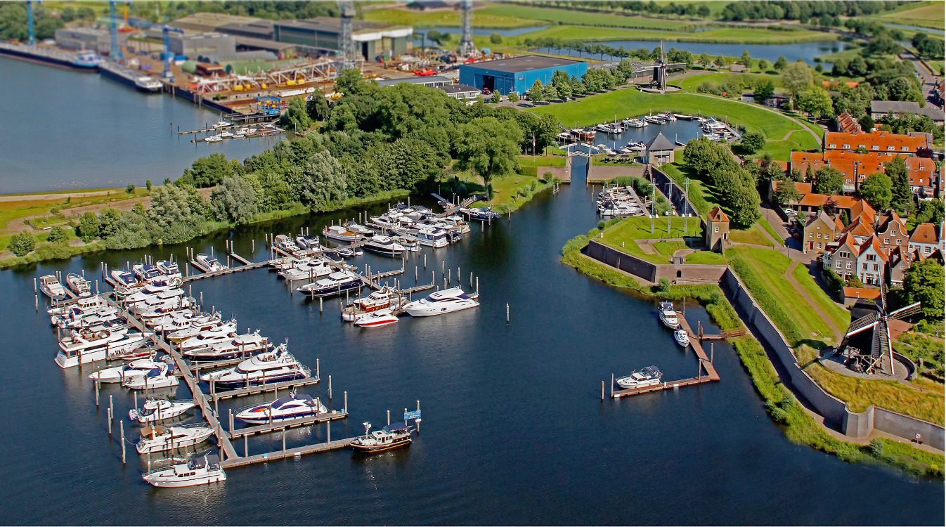 luchtfoto NSH De Wiel